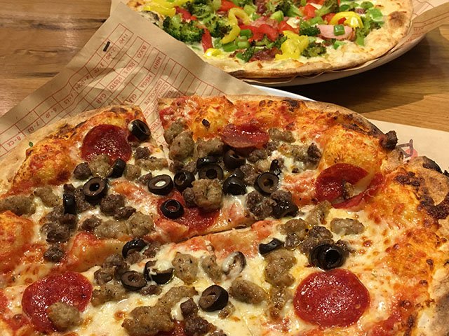 Food-Mod-Pizza-crLindaFalkenstein-01042018.jpg