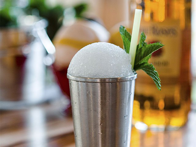 Cocktail-Julep-HouseJulep-crPauliusMusteikis-11052015.jpg