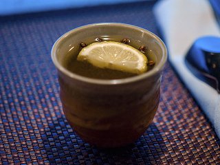 cocktail-Umami-SakeHotToddy-crPaulius Musteikis-11262015.jpg