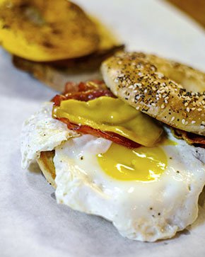 BreakfastSandwiches-GothamBagels-290px-crPauliusMusteikis2015.jpg