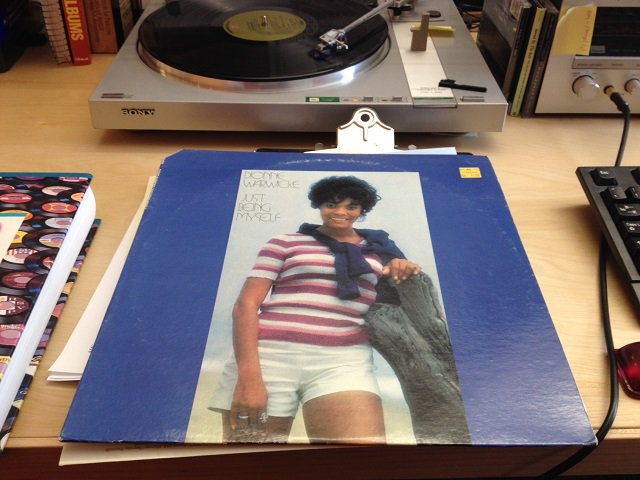 music-vinylcave-dionne-warwick-just-being-myself-20160517.jpg