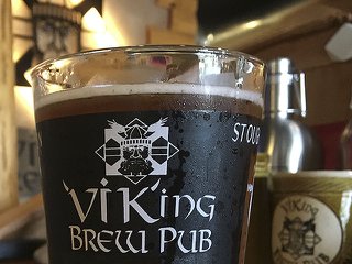 Beer-Viking-Brewpub-Cream-Ale-crRobinShepard-06222016.jpg