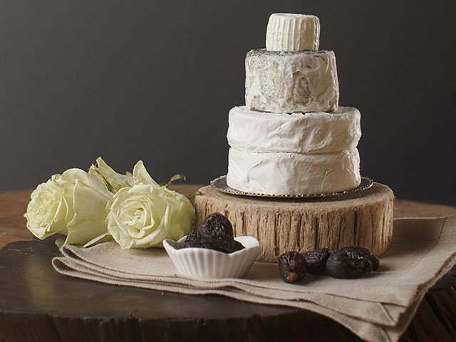 Food-Cheese-Wedding-Cakes-crToddMaughan-0630201.jpg