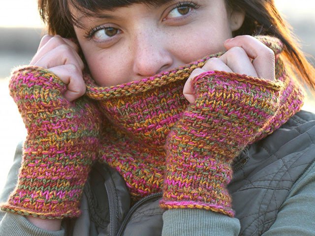 Giving-2016-DIY-Yarn-Knitting-Patterns.jpg