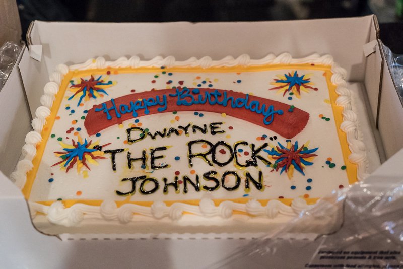 Pin by Savanna Bullington on Celebrities celebrating their Birthdays |  Photo cake, Asian recipes, Cake