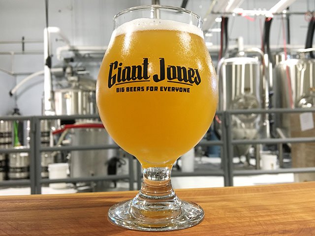 Beer-Giant-Jones-Pale-Weizenbock-crRobinShepard-07262018.jpg