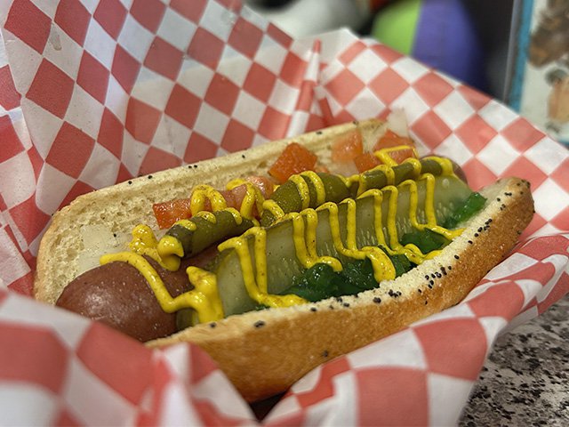 A loaded Chicago dog.
