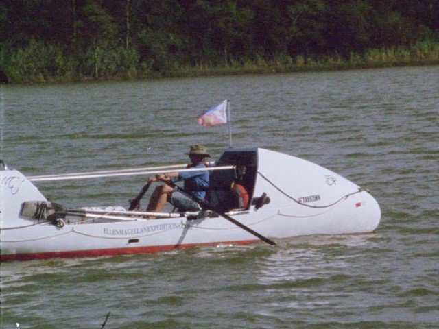 Ellen Magellan rowing her Rannoch ocean rowboat.