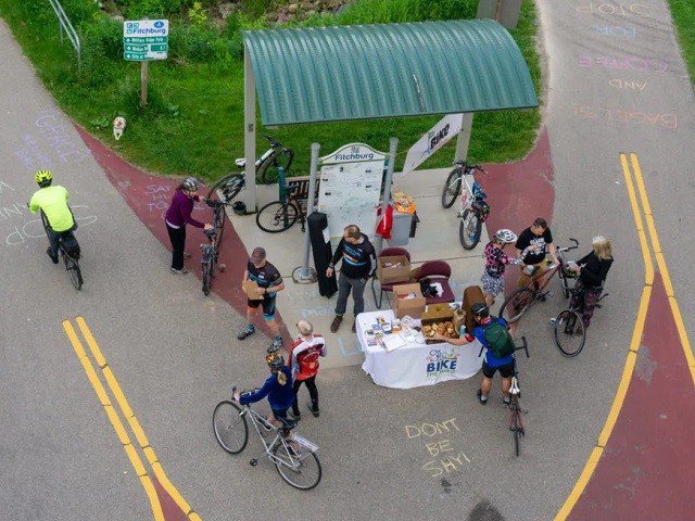 A bike commuter station from above.