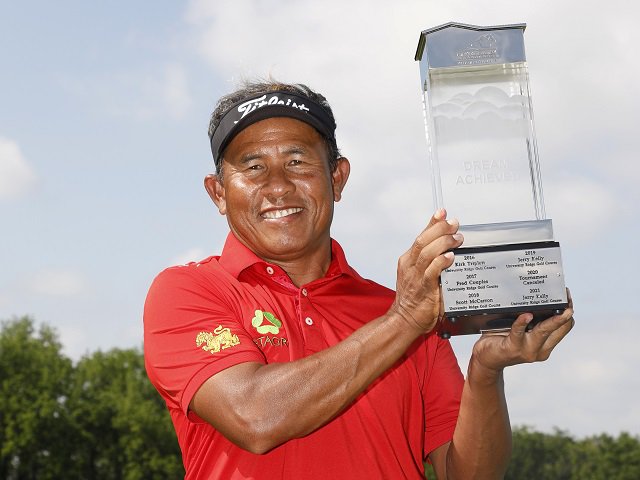 Thongchai Jaidee with the trophy as the 2022 winner of the American Family Insurance Championship winner.