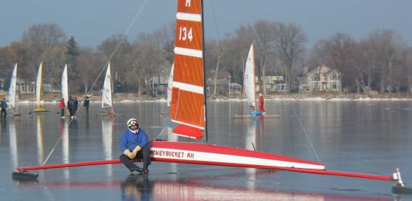 iceboat121108.jpg