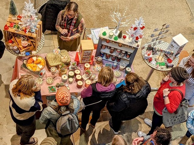 Patrons at a Holiday Craftacular.