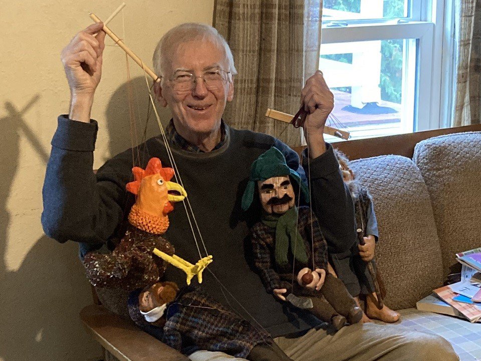Ken Vogel and puppets.
