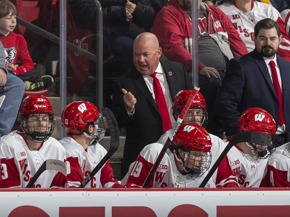 Uw madison hockey store jersey