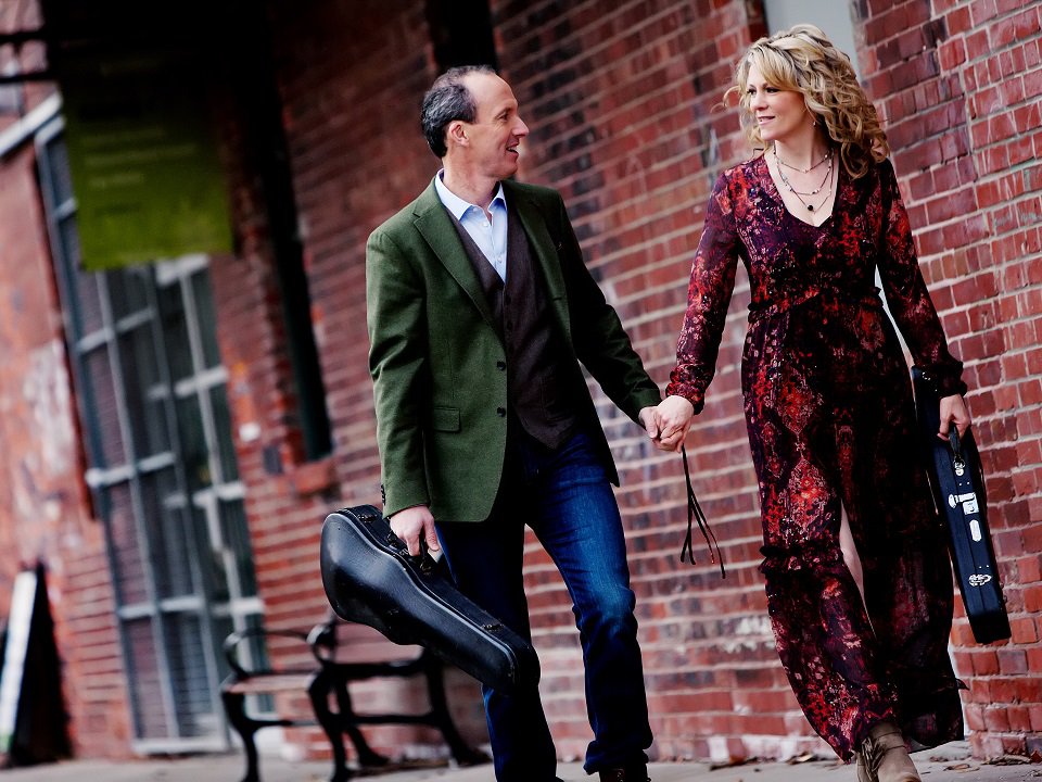 Donnell Leahy (left) and Natalie MacMaster.