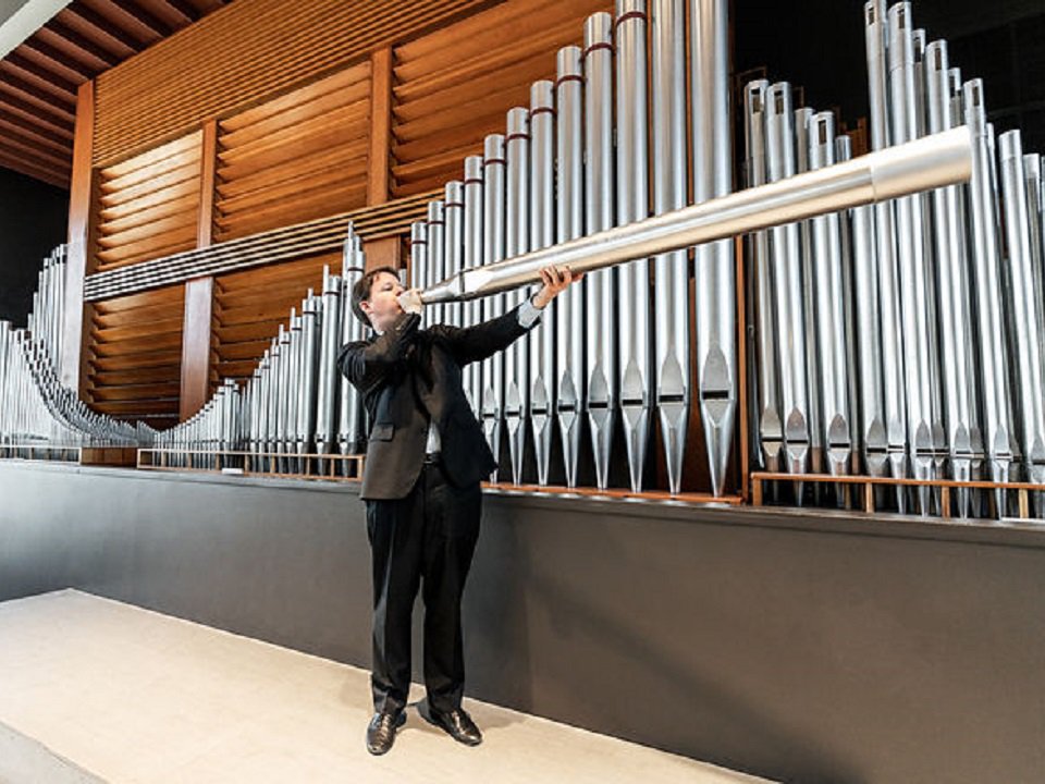 Paul Jacobs and the Hazel Wright Organ at the Christ Cathedral, Garden Grove, California.