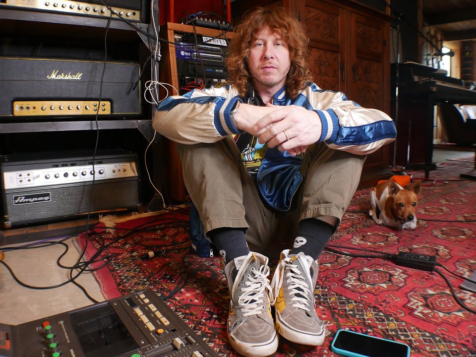 A close-up of Ben Kweller.