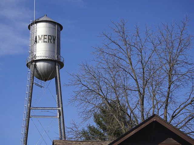 The water tower in the city of Amery.